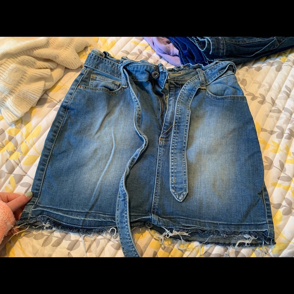 Arizona Jean skirt, women’s size 9.